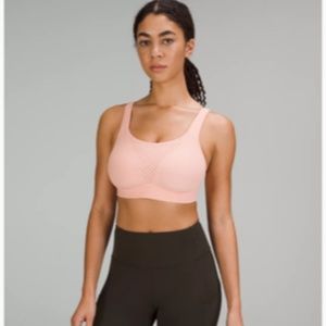 Lululemon Run Times Bra High Support (36DDD) in color Gray